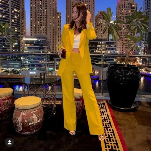 ZARA Textured Flared Pants Yellow - Picture 4 of 9